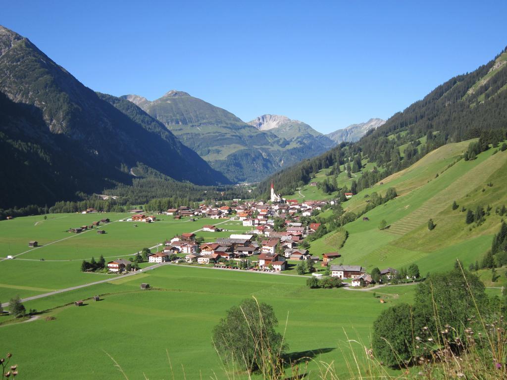 Panorama-Hotel Winklerhof Holzgau Esterno foto